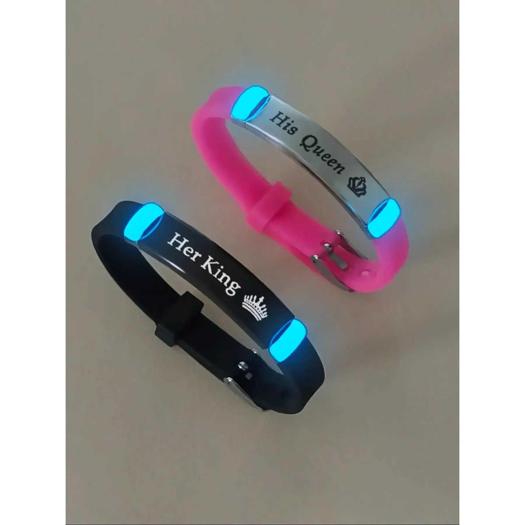 Couple Crown Pattern Luminous Couple Bracelet Set, Fashionable Glow in The Dark Bracelet for Women & Men, Fashion Matching Bracelet, Trendy All-match & Exquisite Jewelry for Birthday Gift, Fashion Accessory, Jewelry Gifts, Glowing Bracelets