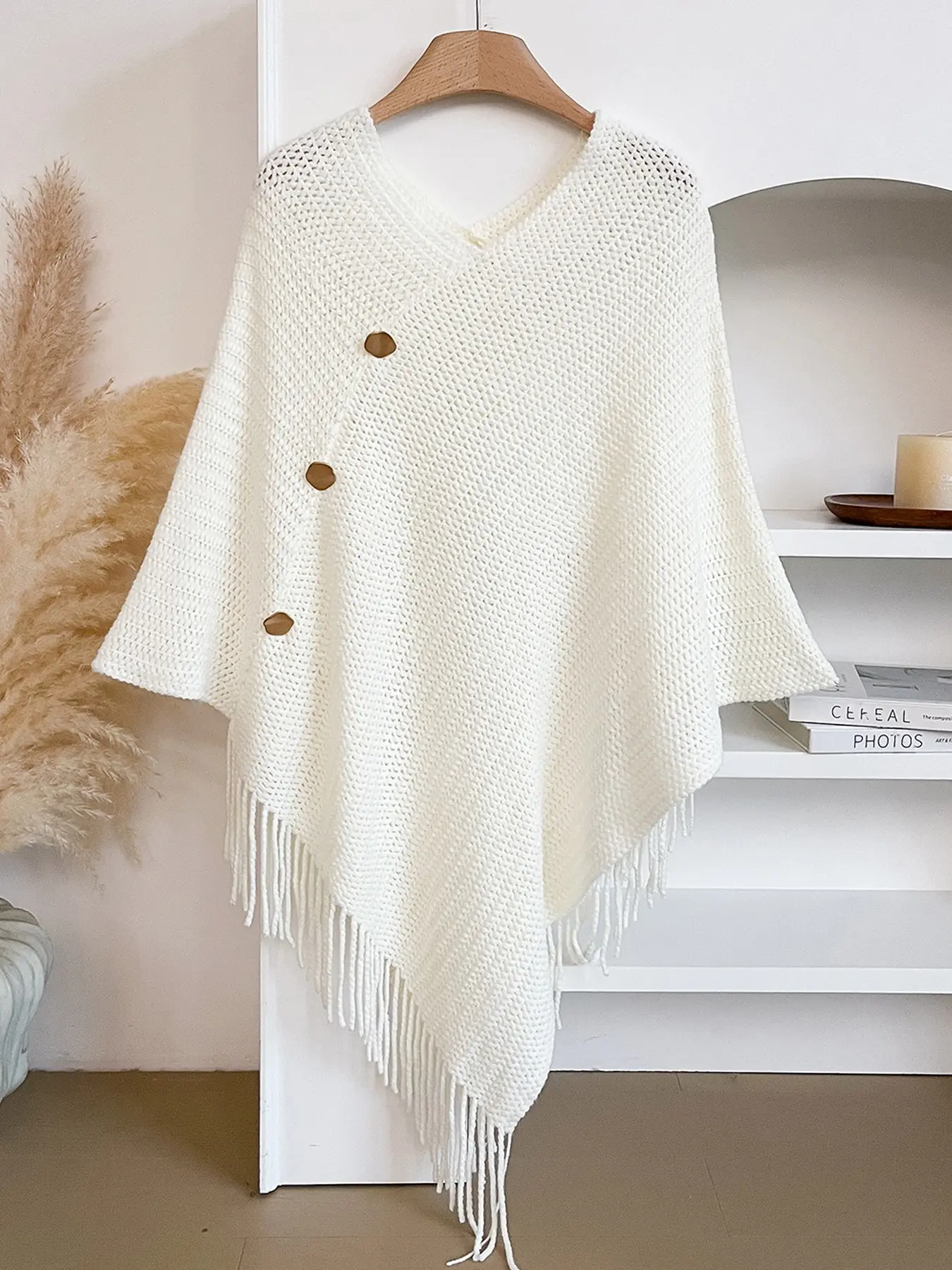 Women's Versatile Fringe Shawl, Fashionable Plain Scarf Accessory, Ideal for Outdoor Activities, Multi-Purpose Stylish Essential