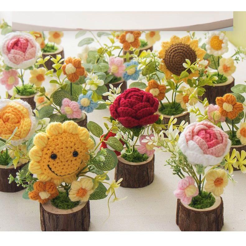 Finished Hand-Woven Potted Plant Yarn Crochet Sunflower Bouquet Handmade Gift Home Decor Knitted Artificial Flower