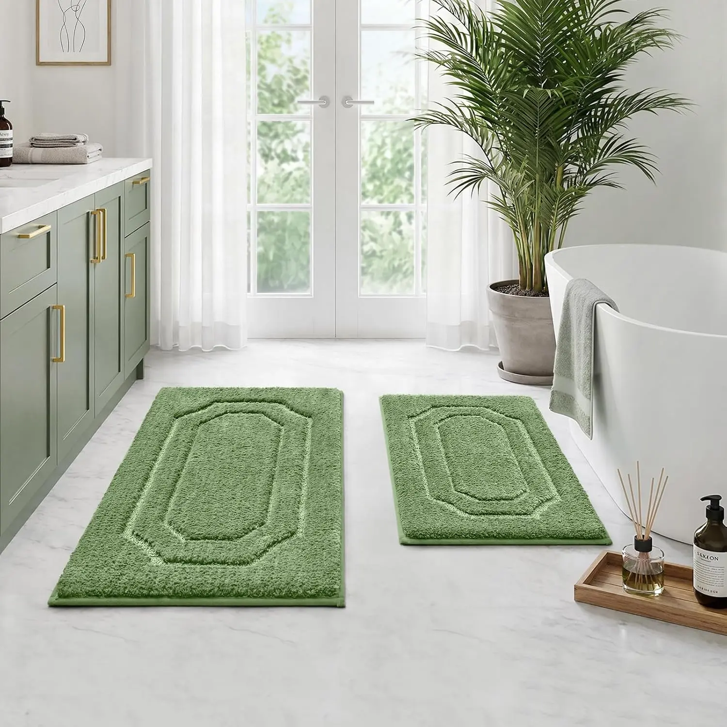 Bathroom Rugs Set 2 Piece, Soft Microfiber Bath Mats with Non Slip Backing, Absorbent Plush Bathroom Floor Mats Machine Washable for Shower, Tub and Home