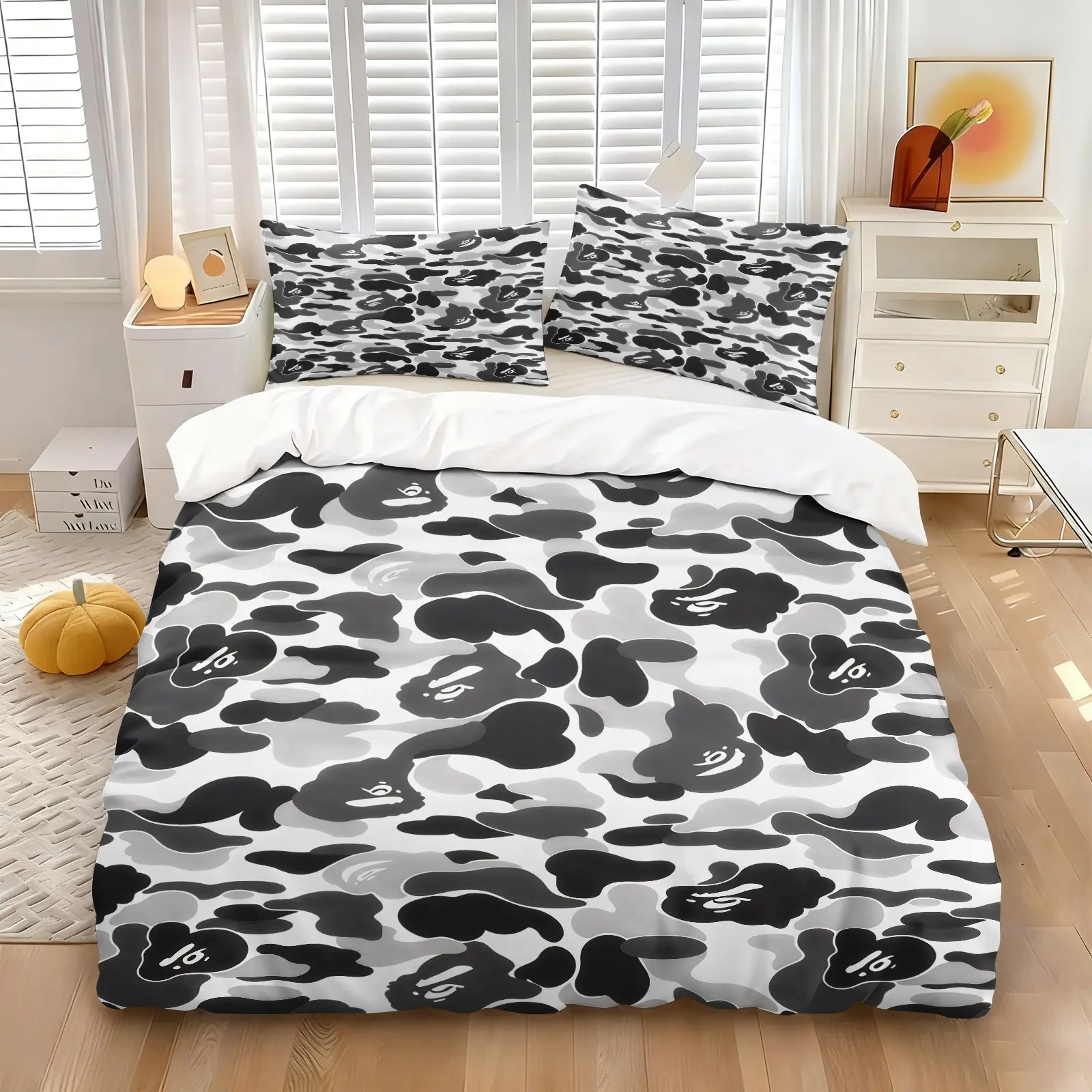 3PCS Retro Hip Hop Black White Camo Monkey Duvet Cover Set (1 Duvet Cover + 1-2 Pillowcases), Minimalist Grey Ape Camouflage Street Style Print, Soft Cozy Skin-Friendly Lightweight Bedding, Ideal Trend Teen Boys Dorm Decor Gift