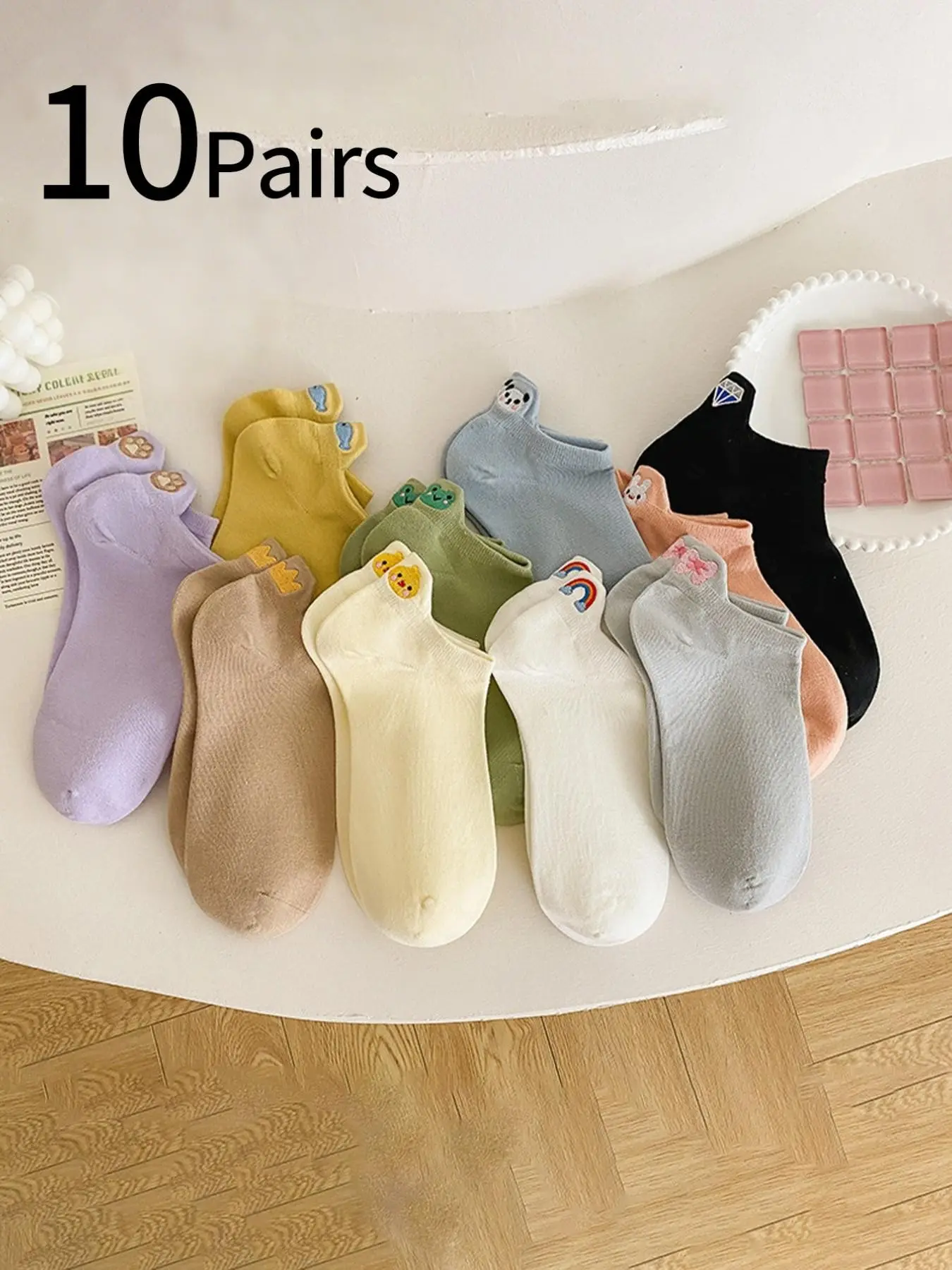 10 Pairs Women's Socks, Anti-Odor Cute Cartoon Panda Rabbit Crown Rainbow Pattern, Low-Cut Comfortable Soft Invisible Socks, Casual All-Season