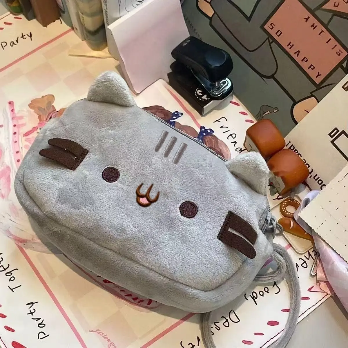Cute Cartoon Cat Design Pencil Case, 1 Count Soft Plush Pencil Bag, Desk Organizer for Office & School, Stationery Storage Bag