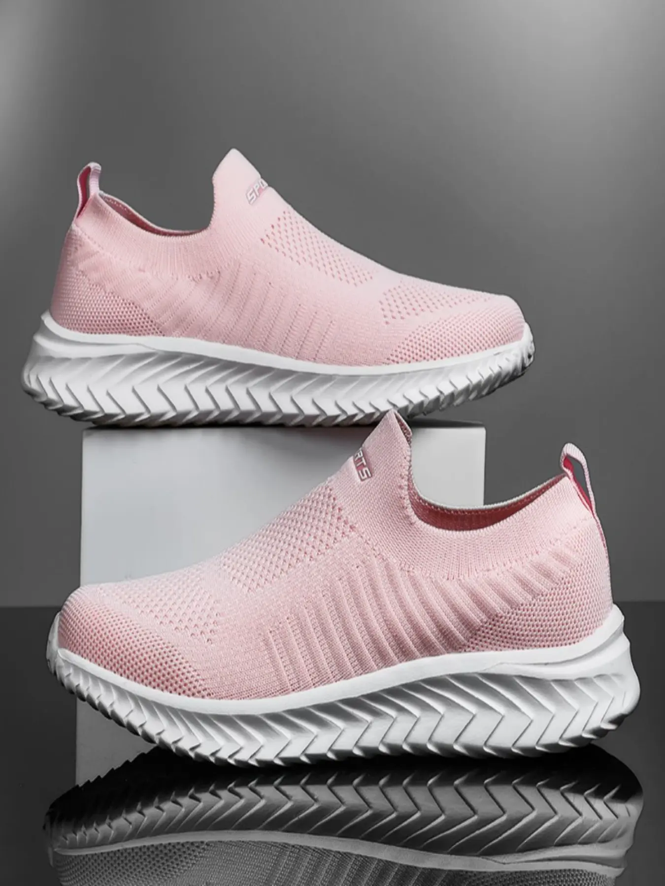 Women's Slip-On Sports Shoes, Comfortable Walking and Fitness Shoes, Memory Foam Insoles, Lightweight Design, Ideal for Daily Wear