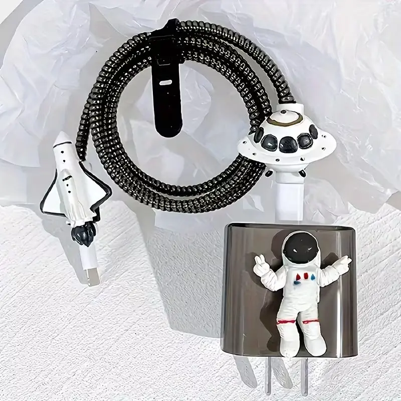 Cute Style Charger Protector for Apple 18/20w, Data Cable Winder for iPhone 13/14/15/16/17 Pro Max, Pet Bite Proof, Gift for Partner