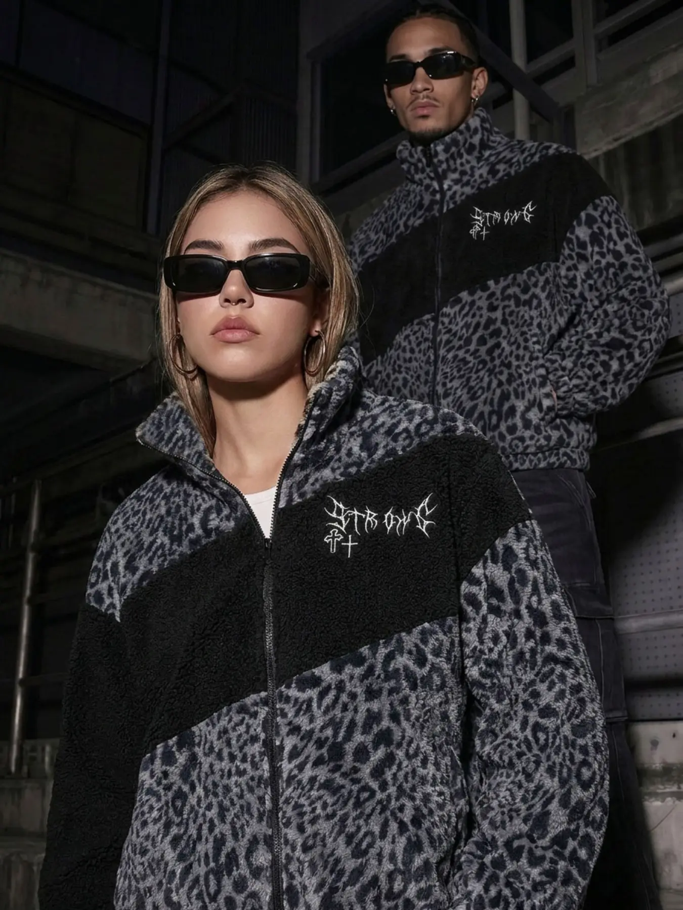 Men's Leopard Print Sheepskin Jacket, Street Style Loose-Fit Outerwear, Winter Warm Cross Stitch Stand Collar Coat, Unisex Fashion Top