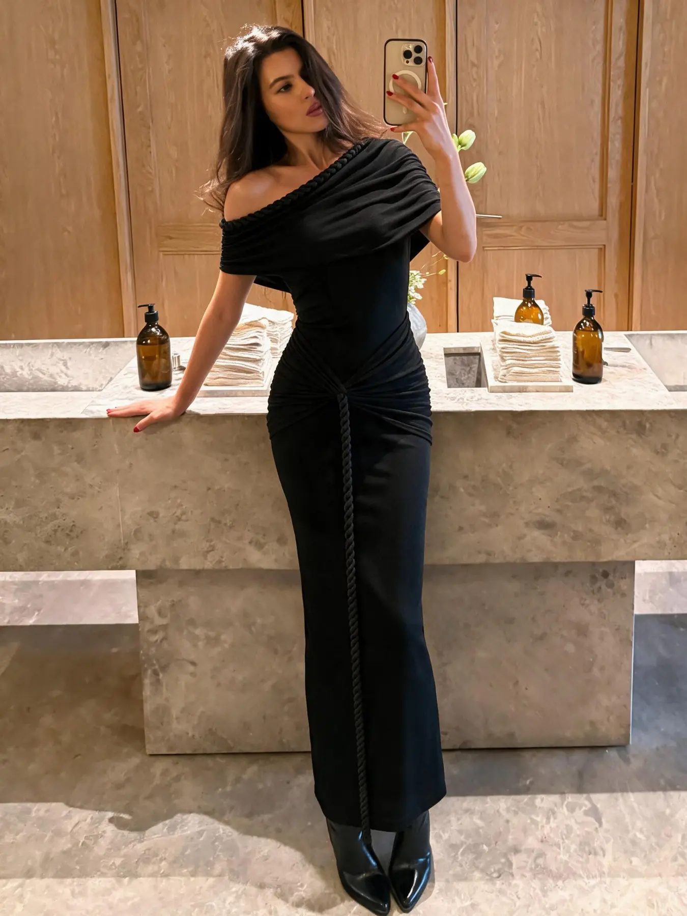 Elegant Women's Party Dress, Evening Gown with Twisted Rope Design, One-Shoulder Split Fish Tail Dress, Casual Party Wear