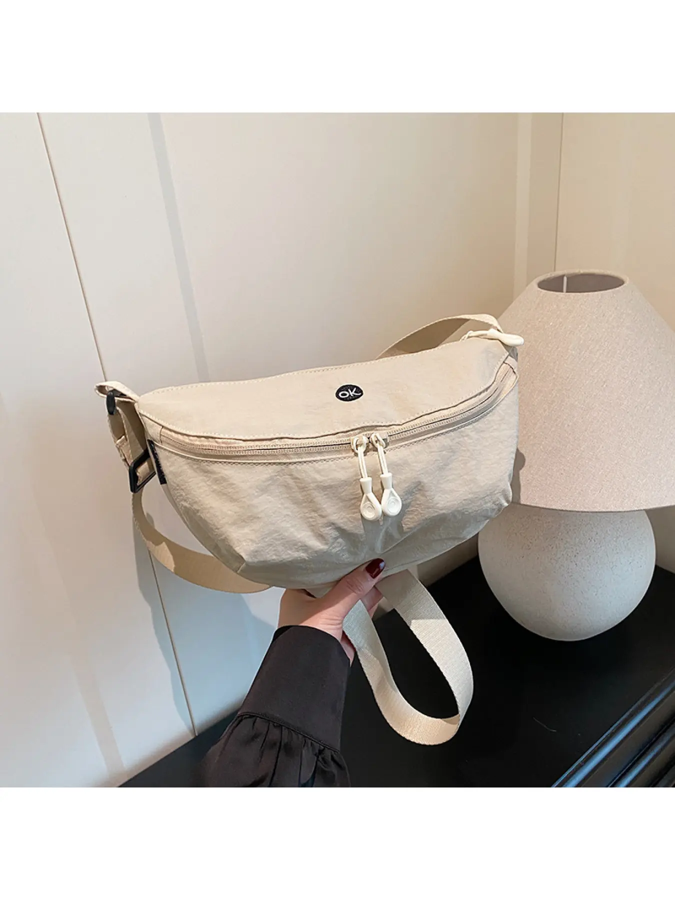 Niche small fabric bag, new women's bag, Korean style crossbody, fashionable shoulder bag, dumpling bag