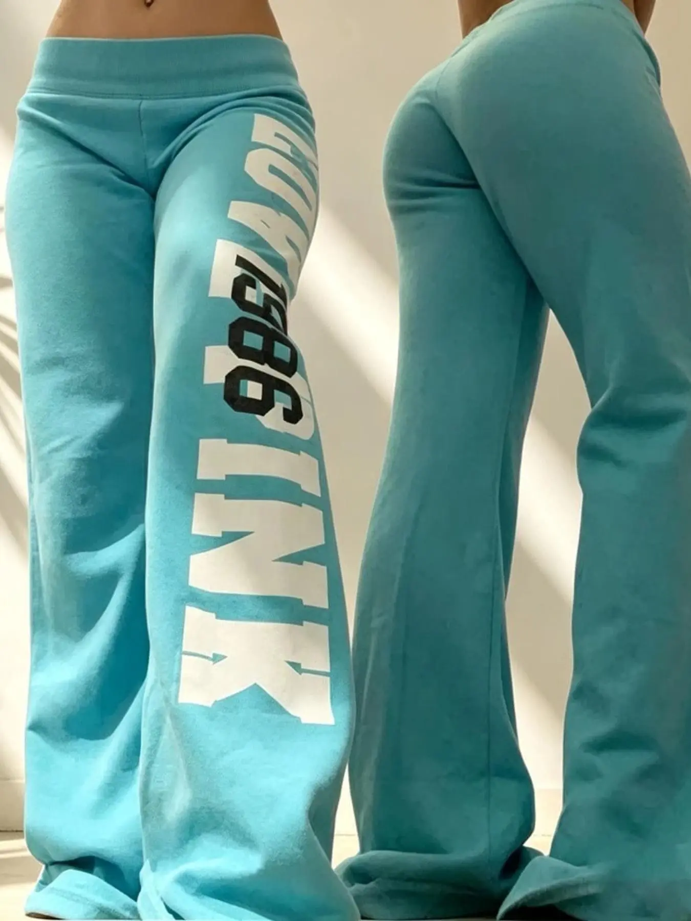 Y2K Letter Print Flare Sweatpants For Women, Low Rise Wide Leg Bootcut Trousers, Soft Stretchy Lightweight Casual Fabric, Elastic Waistband, Retro Vintage Streetwear Pants, Trendy Bottoms For Club Party Daily Going‑Out Lounge Casual Stylish Look