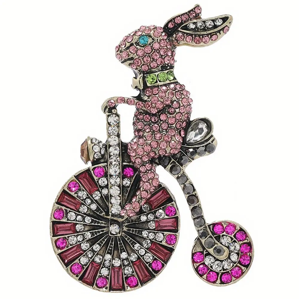 Vintage Animal Brooch Full Pink Rhinestone Bunny Cycling Rabbit Pin Fashion Suit Ornamented Corsage Luxury Brooches