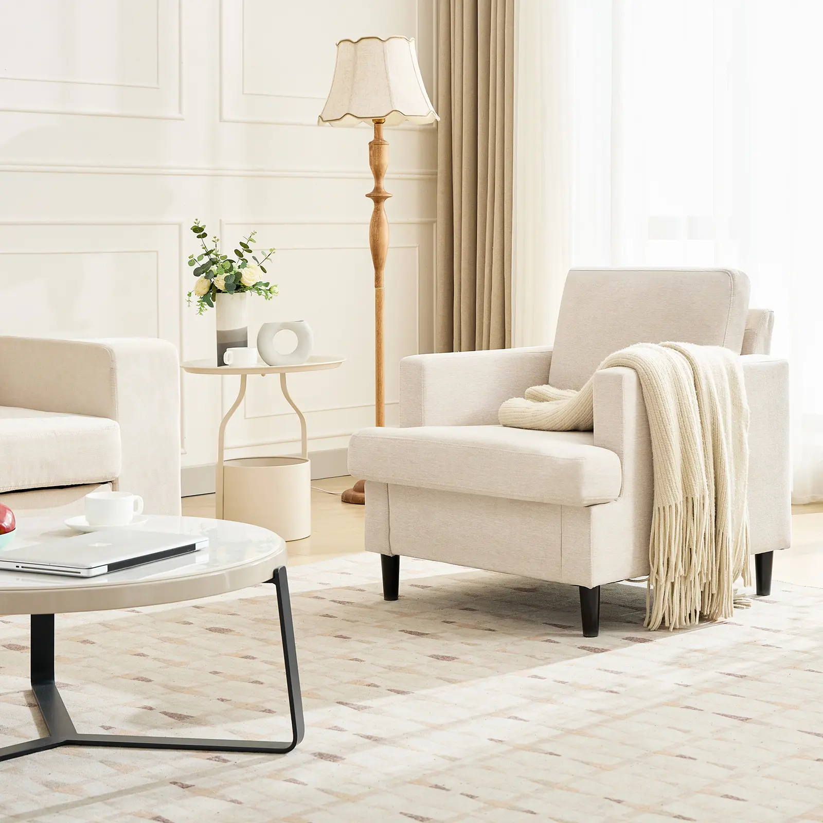 Comfortable Mid-Century Accent Chair – Upholstered Linen Armchair with Soft Backrest, Wide Armrests & Sturdy-colored Wood Legs – Ideal for Living Room, Bedroom, Office