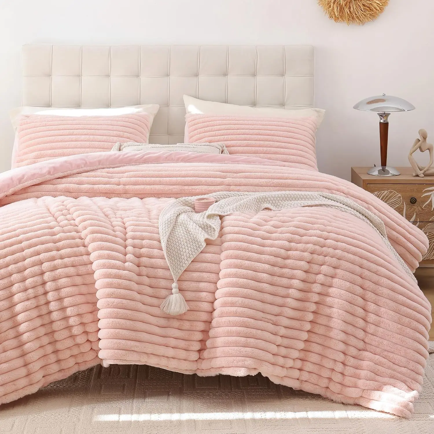 Fluffy Twin Comforter Sets 2 Pieces - Blush Pink Fleece Fluffy Comforter Set, Luxury Fuzzy Twin Bedding Set, Soft Twin Size Comforter All Season, Heavy Faux Fur Comforter with Pillow Cases