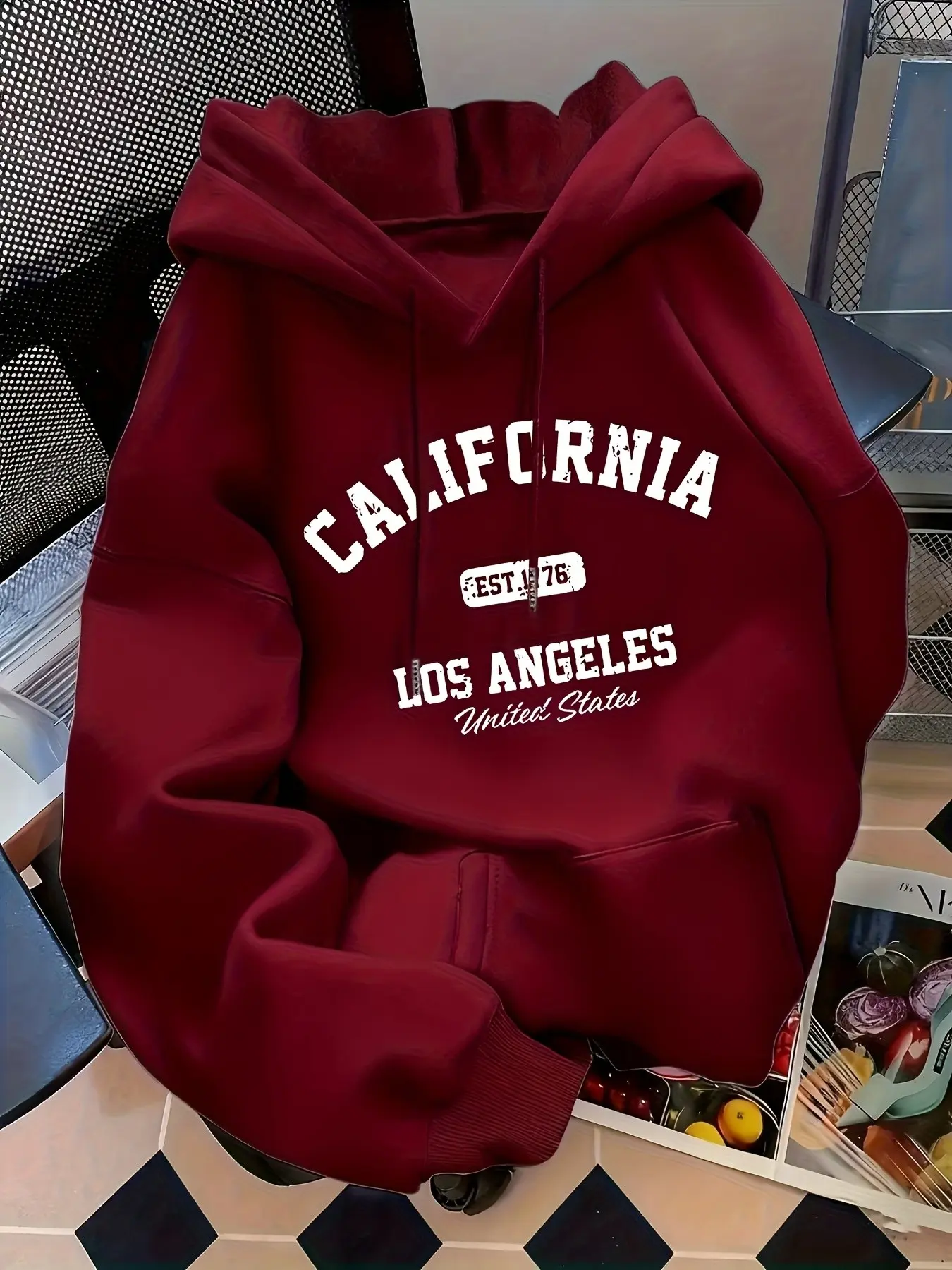 Women's Vintage California Los Angeles Pattern Hoodie, Fleece Lined, Drawstring, Kangaroo Pocket, Comfortable Fall Winter Sweatshirt, Casual Daily Wear
