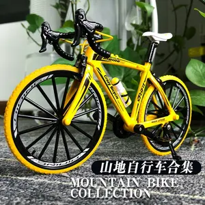 1/8 Scale Alloy Time Trial Road Bike Model Mini Diecast Racing Bicycle Replica White Black Color Scheme Time Trial Printed Frame Aerodynamic Tri Handlebar Gold Brake Levers Detachable Water Bottle Full Movable Wheels Chain Crankset With Display Stand Coll