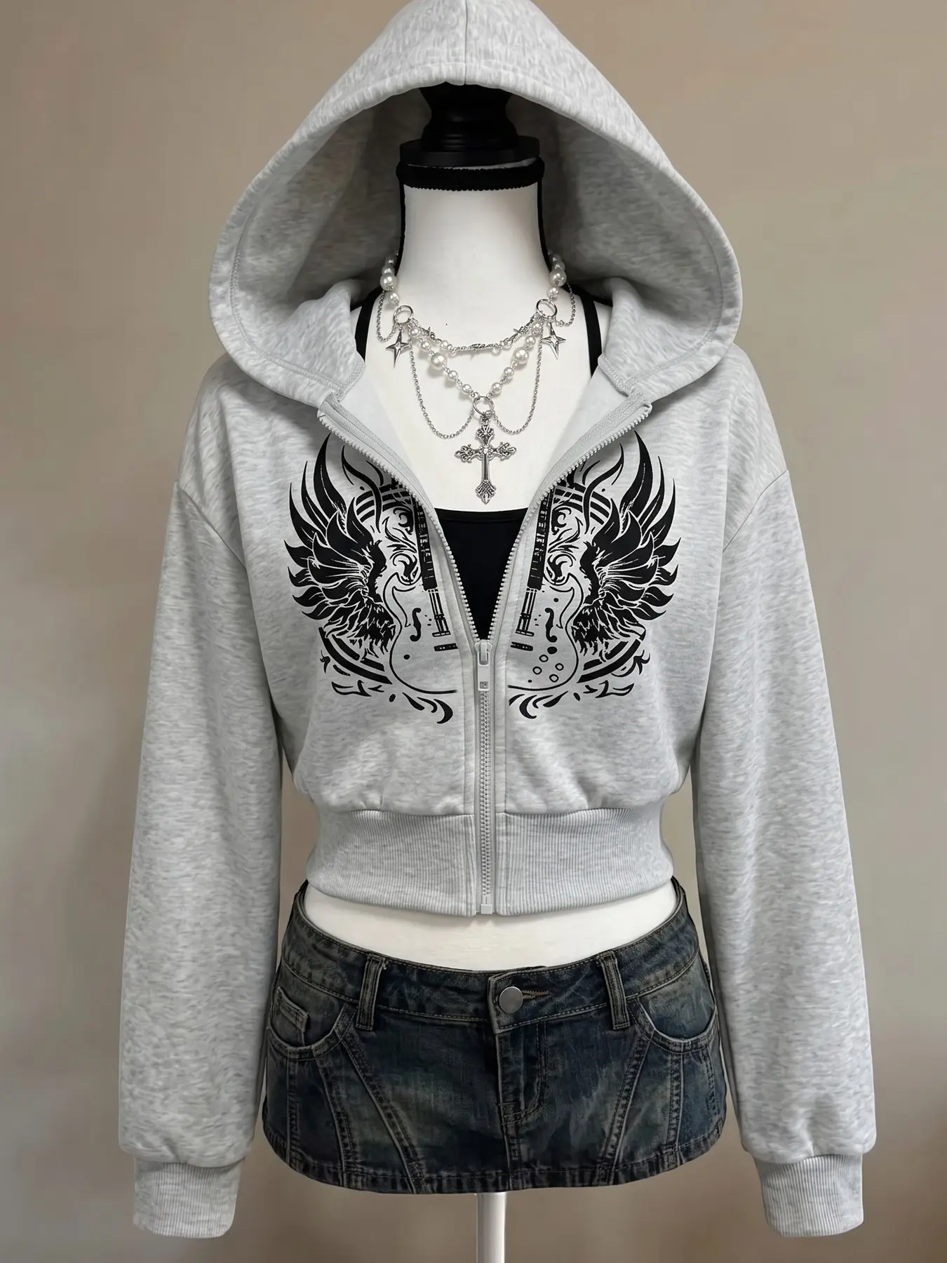 Women Alt Y2K Rock Punk Cropped Zip Up Hoodie Soft Fleece Heather Grey Symmetric Wing Electric Guitar Gothic Graphic Oversized Drop Sleeve High Waist Short Hooded Jacket For Music Festival Street Daily Wear 2026 Trendy #rockgraphichoodie #altcroppedziphoo