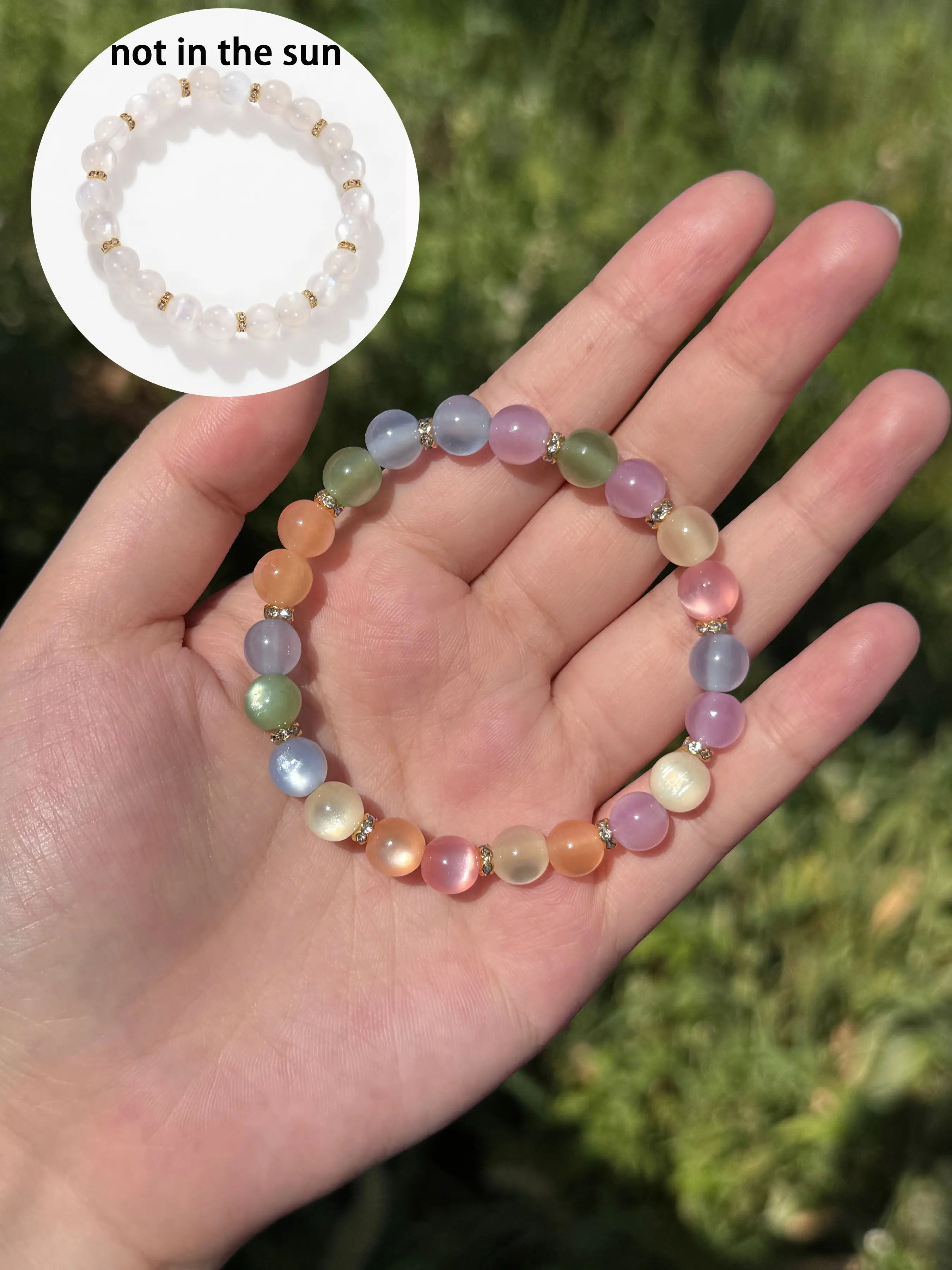 Aesthetic Photochromic Cat Eye Beaded Bracelet, Sun Activated Color Shift Mood Stretch Bangle, Pastel Multicolor Wrist Accessory for Teens