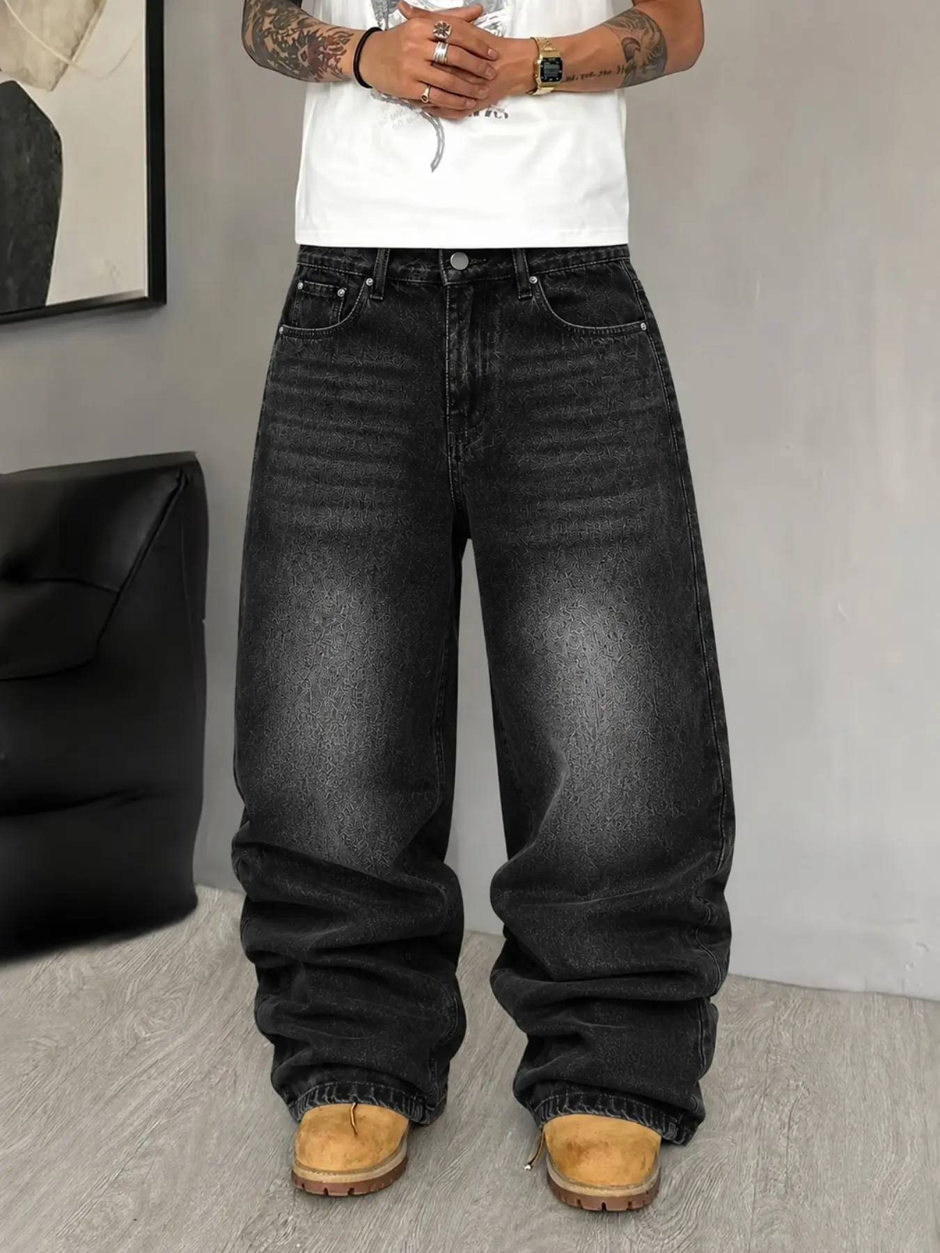 Men’s Black Washed Bootcut Jeans with Whisker Fading and Subtle Jacquard Pattern, Retro Flared Denim Pants for Casual Western Streetwear