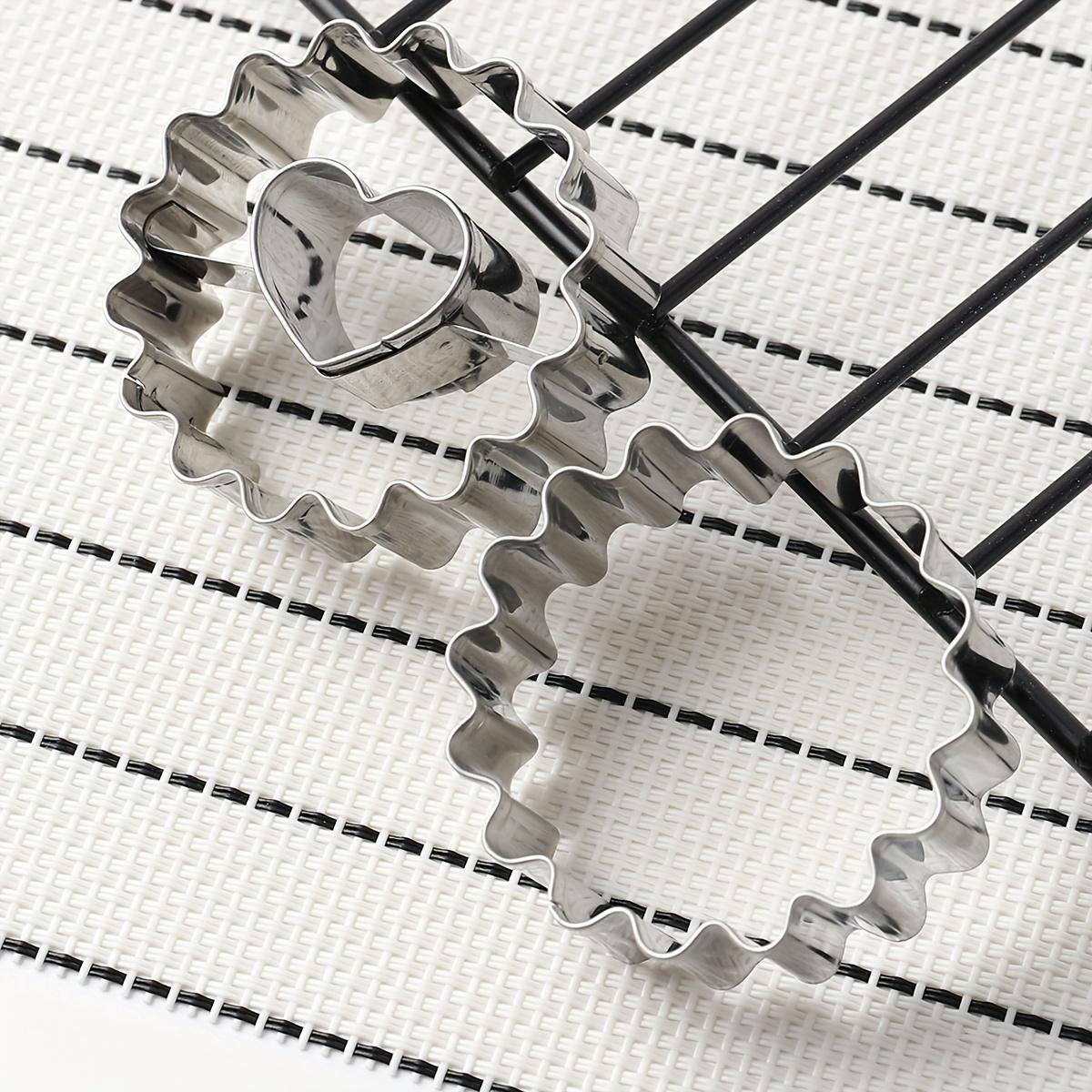 2pcs, Linzer Cookie Cutters, Stainless Steel Pastry Cutter, Sauce Jam Biscuit Molds, Baking Tools, Kitchen Accessories,