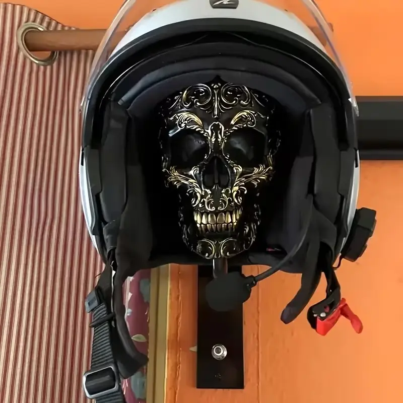 Ornate Gothic Skull Motorcycle Helmet Holder, Wall Mount Resin Hanger Rack, Multifunctional Decorative Hat Coat Hook, Halloween Home Decor Gift
