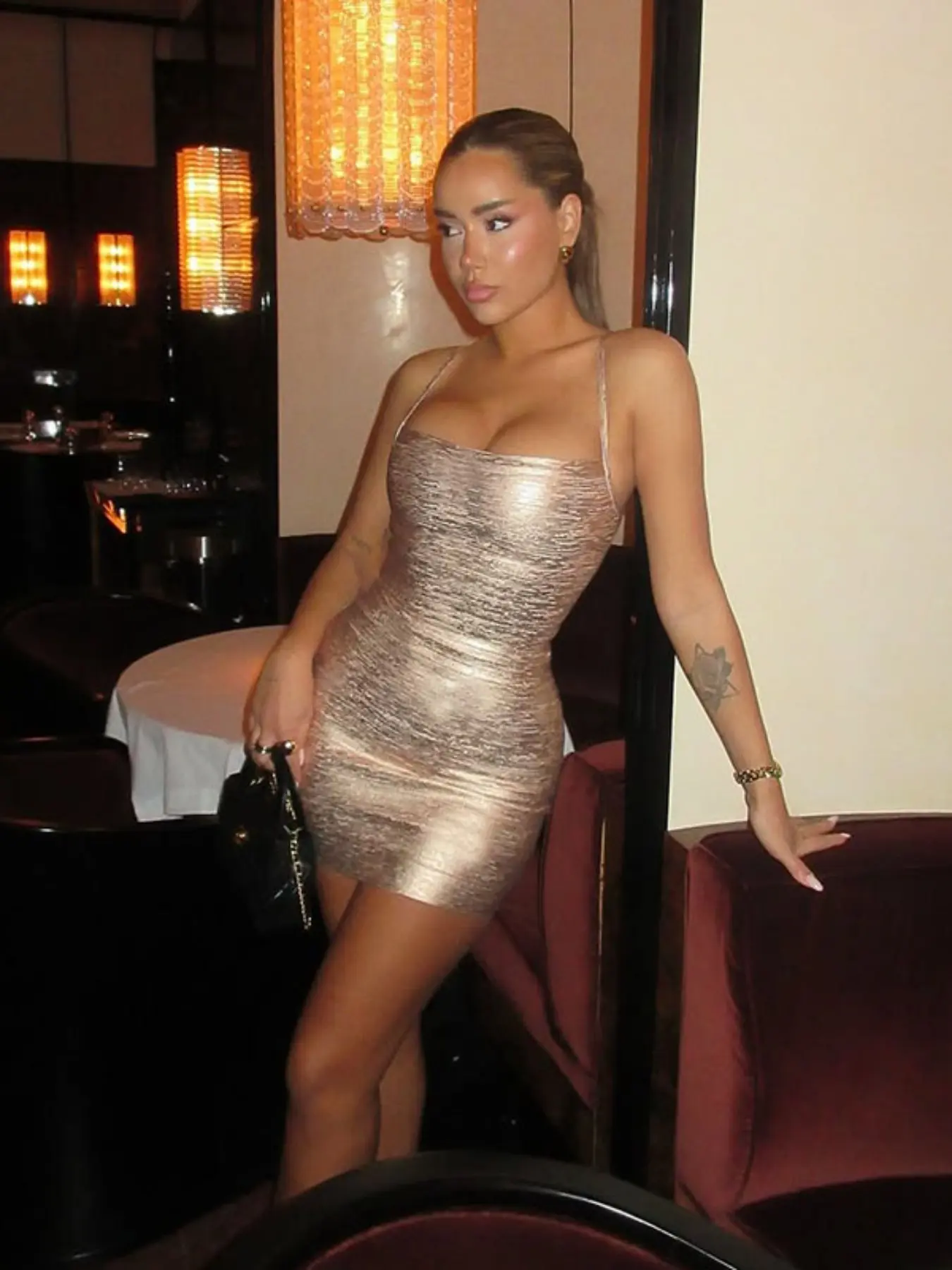 Bodycon Halter Dress, Women's Elegant Tight-Fitting Sundress, Perfect for Special Occasions, Stylish Metallic Gold Tone Design, Chic