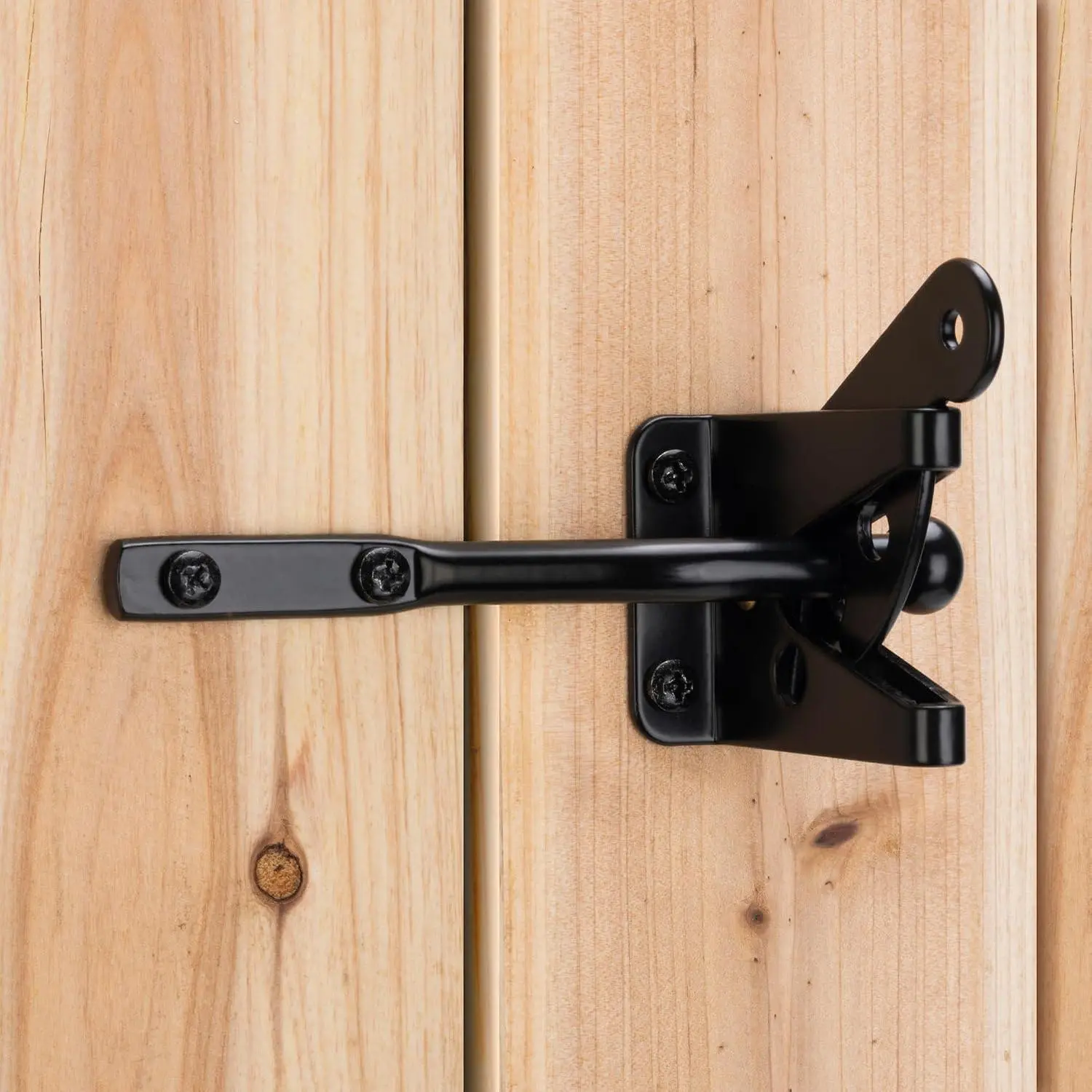 Self Locking Gate Latch for Wooden Fence, Gravity Lever Latch, 1 count