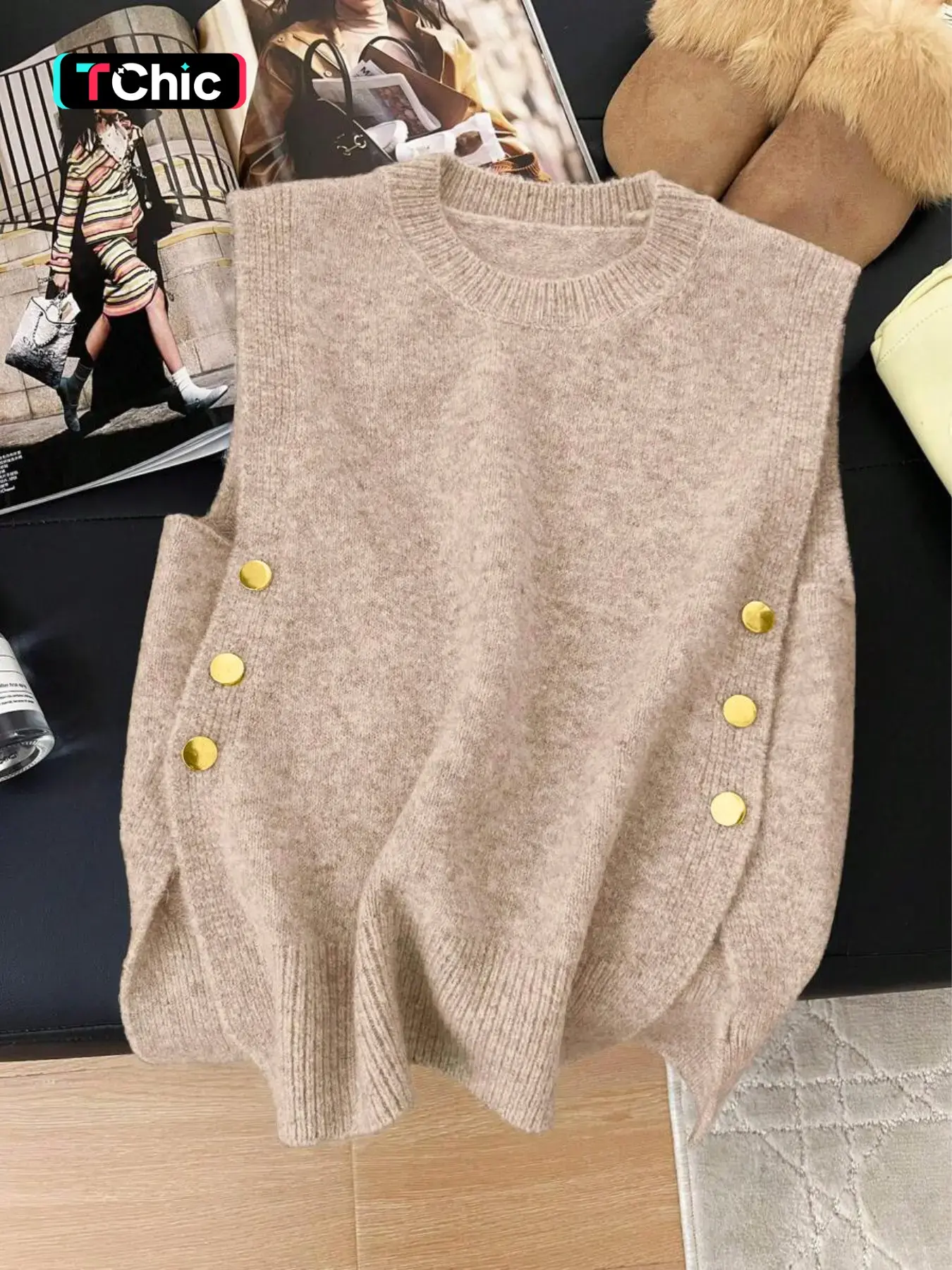 Solid Color Round Neck Casual Side Metal Button Split Fashion Sleeveless Knit Vest Tank, Slim-Fitting Short Vest for Spring & Fall