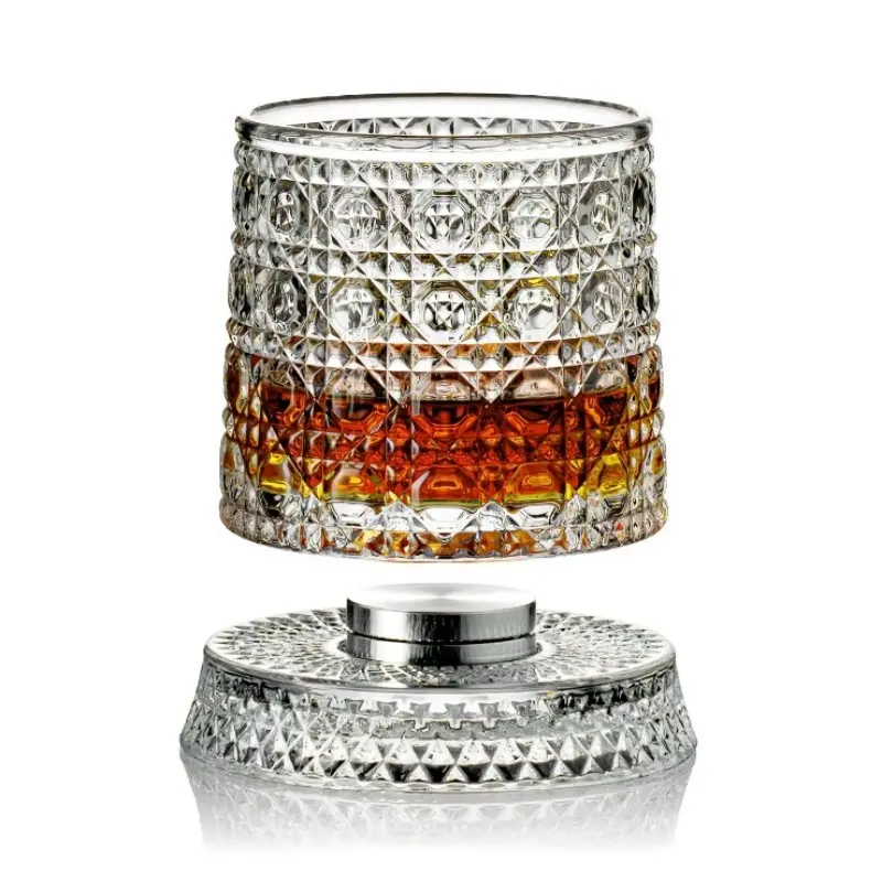 Light Luxury Diamond Cut Rotating Luminous Whiskey Glass, LED Illuminated Rotating Crystal Flat Bottom Cup, Rotatable Drinkware Barware for Bourbon, Scotch & Cocktails, Ideal for Home Bars and Whiskey Collectors