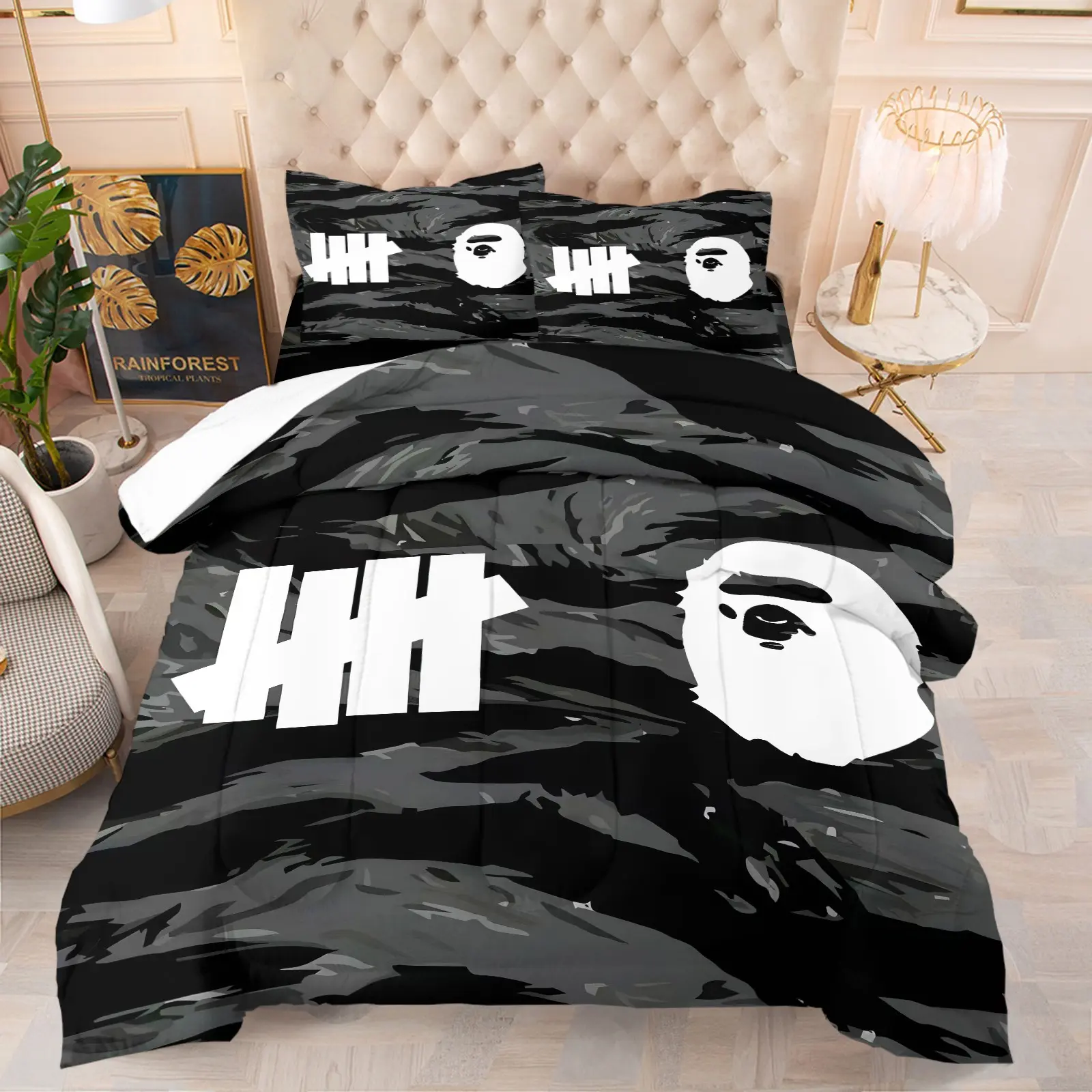 Monochrome Camo Street Style Comforter Bedding Set, 1 Comforter + 1‑2 Pillowcases, Black Grey Camouflage With White Street Geometric Letter Print, Soft Washable Durable Quilt, All Season Use, Cool Trendy Decor For Teen Boys Bedroom
