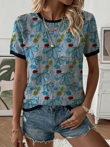 Elegant Women's Cartoon Ladybug Floral Print Round Neck Sweater, Casual Short Sleeve Knit Top, Breathable Fashion for All Seasons
