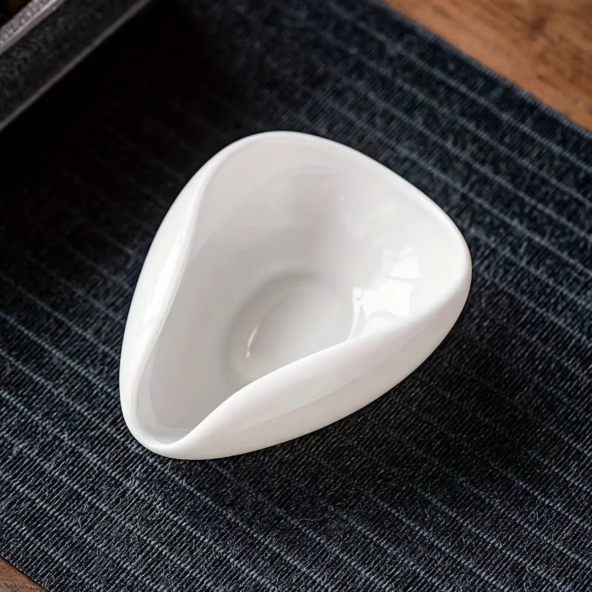 Pure Ceramic Coffee Beans Dosing Cup, Small Teaspoon Holder, Coffee Stirrers Rest, Loose Tea Storage, Barista-Grade Tool for Home Brewing Coffee Making Tools