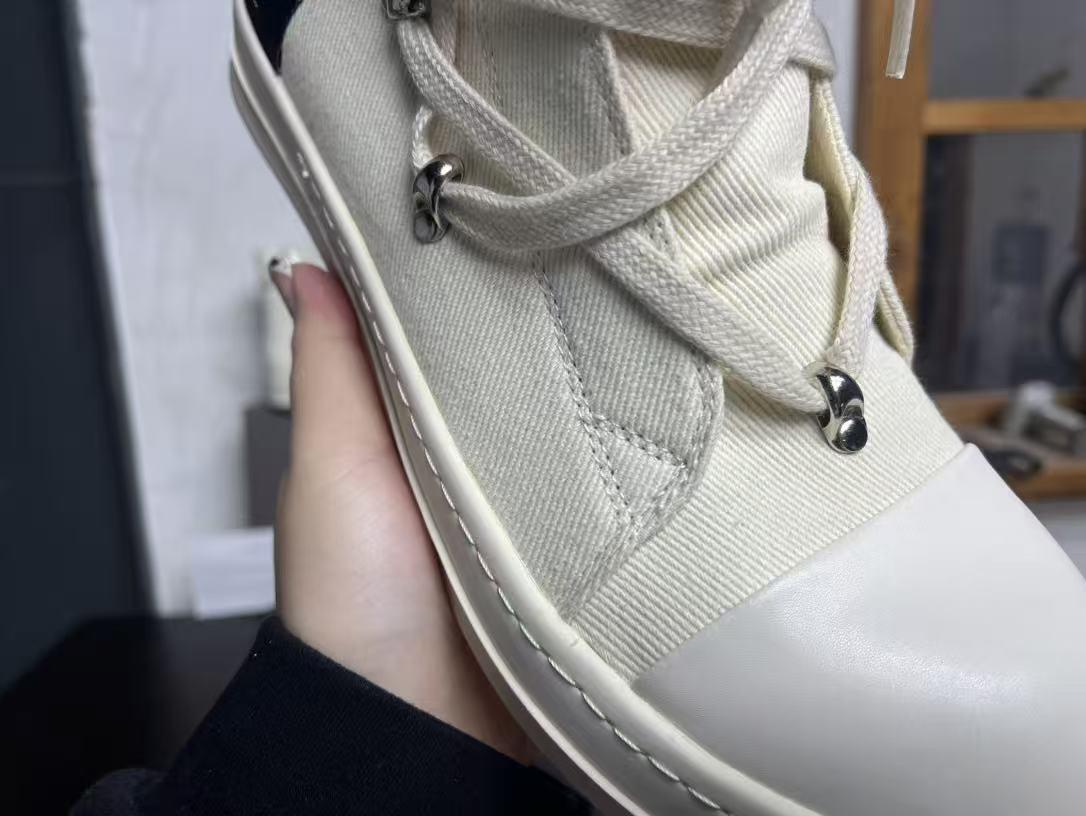 Same design for men and women in 2026. Jumbo Lace Up Sneakers Luxury outdoor shoes   Owens  Autumn Flats Black Boots Men  and Women High Shoes Casual Canvas