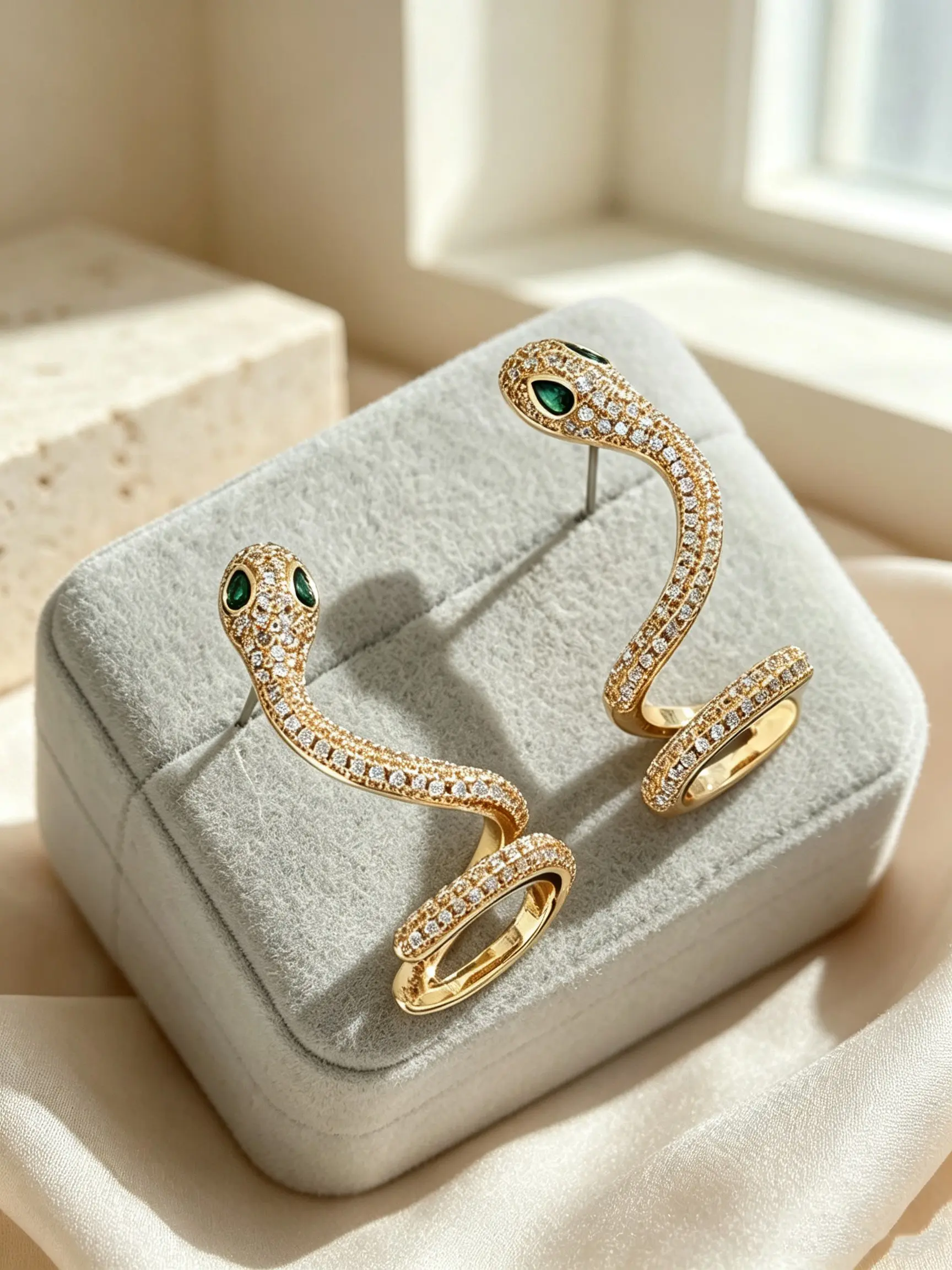 European and American Style Snake Shape Zircon Earrings, Sparkling Wrap Around Ear Cuffs, Trendy Jewelry for Women