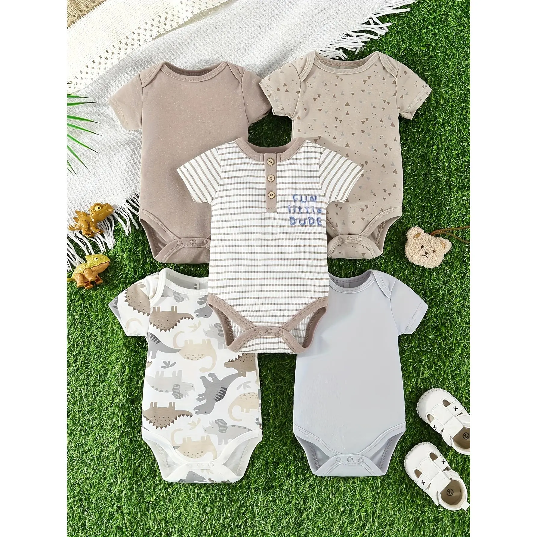 5-Piece Baby Boys' Romper Set, Hooded Short-Sleeve Outfits with Dinosaur & Striped Prints, Sporty Outdoor Boys Wear Set Pack