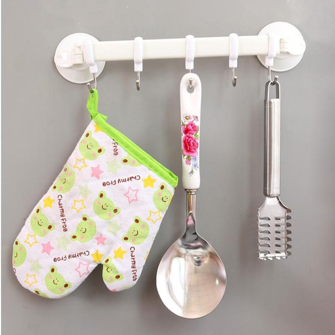 Fish Scale Remover, 2PCS Stainless Steel Fish Scaler Tool with Sawtooth Edge for Kitchen, Cooking & Outdoor Use