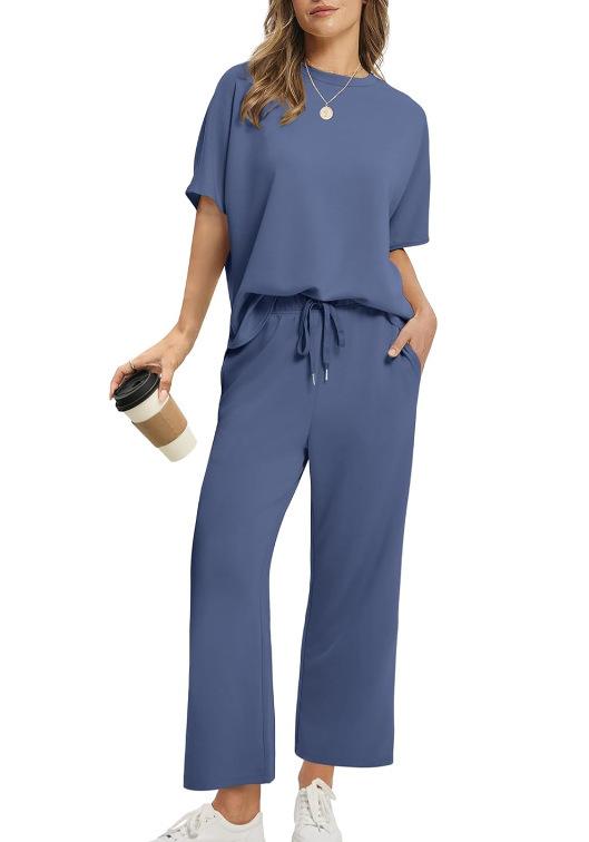 Women's Two-Piece Summer Outfit: Oversized Wide-Leg Cropped Pants Casual Set with Round Neck for Beach Vacation