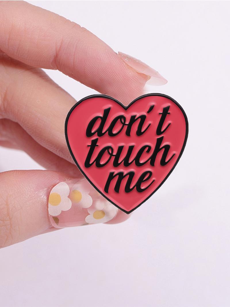 Fashion Letter & Heart Design Brooch Pin As Valentine's Day Gift, Fashion Alloy Accessories for Women & Men, Fashion Brooch for Daily Clothing Decor, Trendy All-match & Exquisite Brooch for Birthday Gift