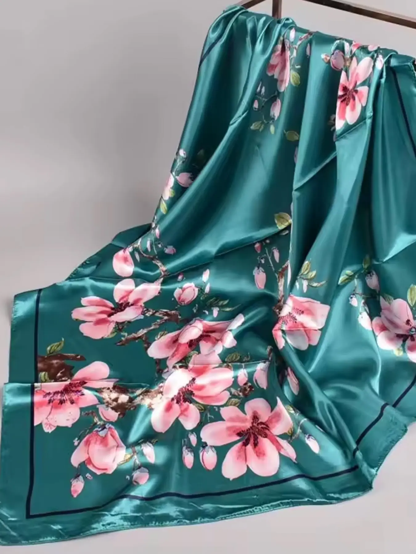 Large Square Silk Scarf Accessory, Classic Print Pattern, Loose-Fitting, Casual Style, Outdoor Beach Sun Protection Headscarf, Casual Soft Scarf