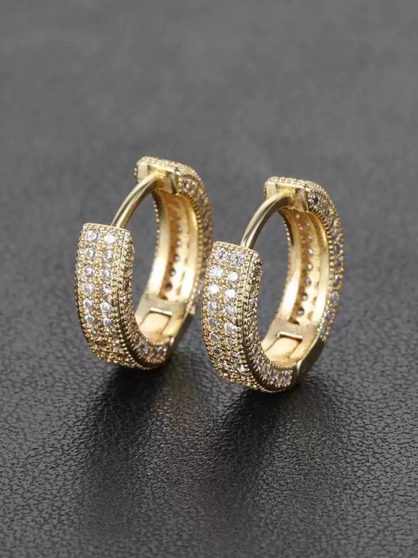 Men's Prong Cubic Zirconia Titanium Earrings, Hiphop Jewelry Accessories, Fashion & Daily Wear, Stylish Ear Cuffs for Men