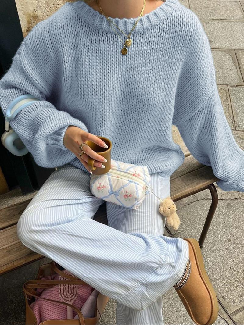 Women's Casual Round Neck Long Sleeve Sweater, Plain Knit Pullover Top for Winter, Fitted Style, Moderate Fabric Thickness Knitwear