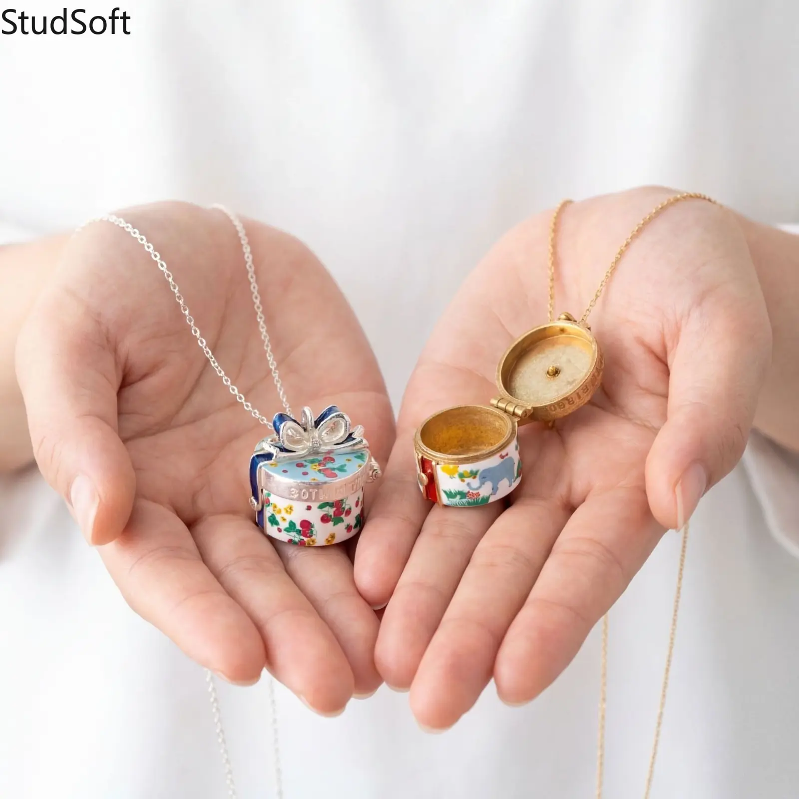 Vintage Enamel Ribbon Box Locket Necklace, Cute Openable Flower-Elephant Pendant with Gold-Silver Chain, Back-to-School Gift for Teen Girls (Sports & Outdoor Jewelry Accessory)