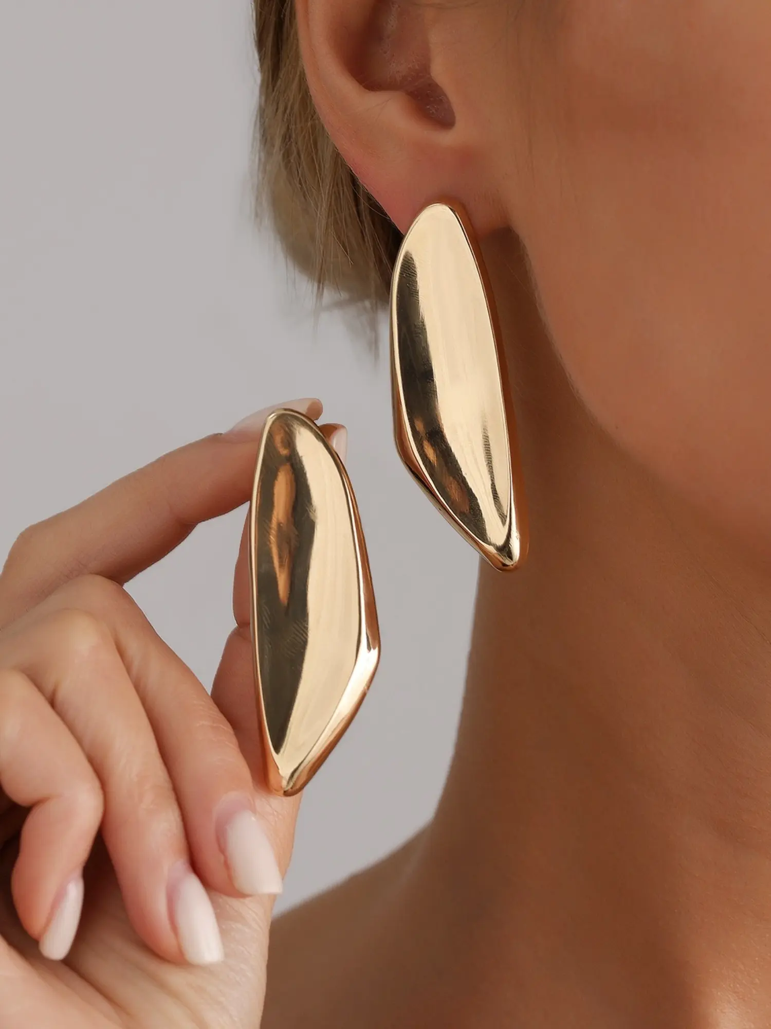 Geometric Irregular Earrings, Sexy Metal Matte Liquid Lava Luxury Style, Elegant Alloy Ear Studs, All Seasons Fashion Jewelry