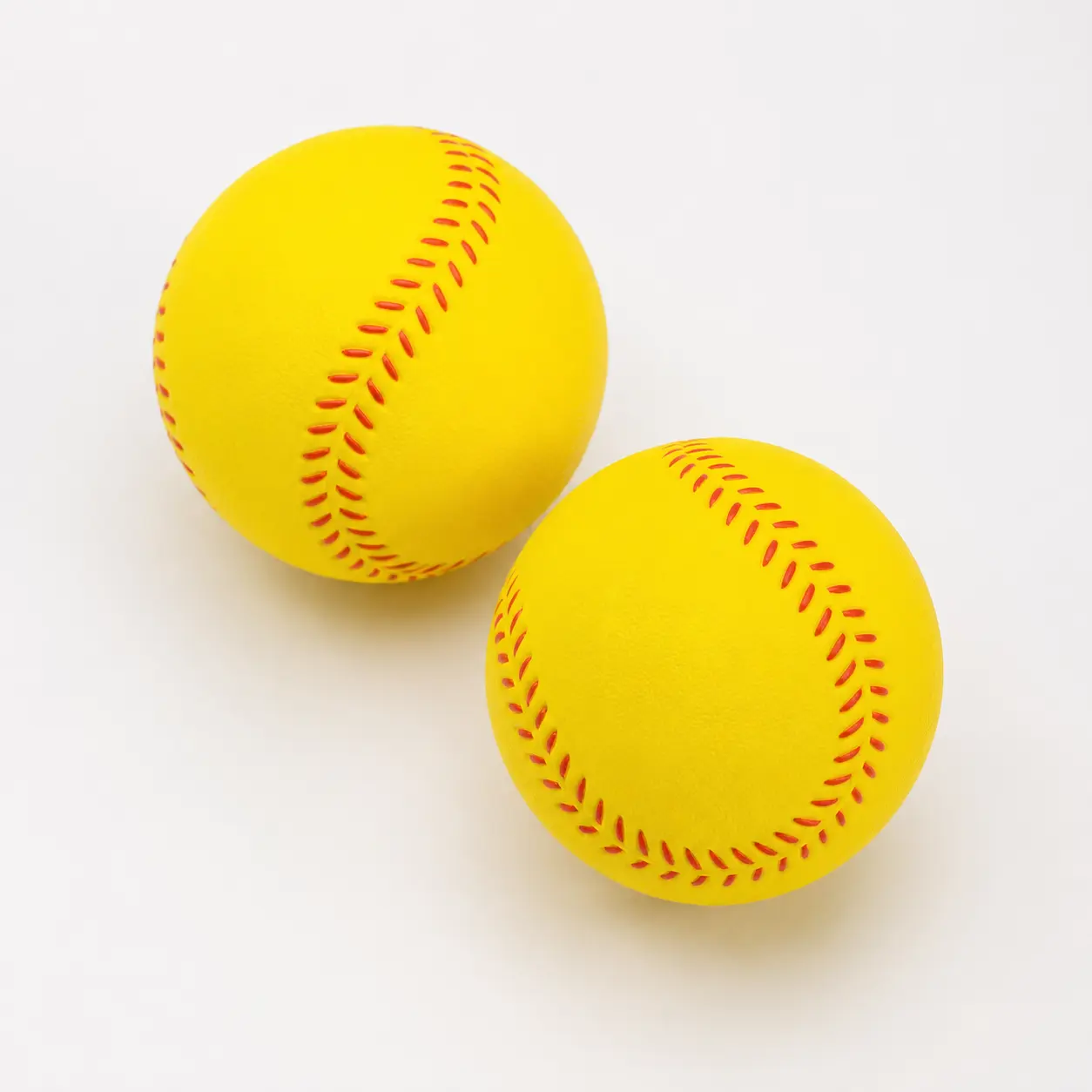Youth Safety Softball - Lightweight PU Foam Yellow Baseball for Elementary School Beginners, Small Size, Seam Texture, Easy for Small Hands, Enhances Grip, Flight Stability, Prevents Hand Injuries, Training Gear, Balances Safety and Fun