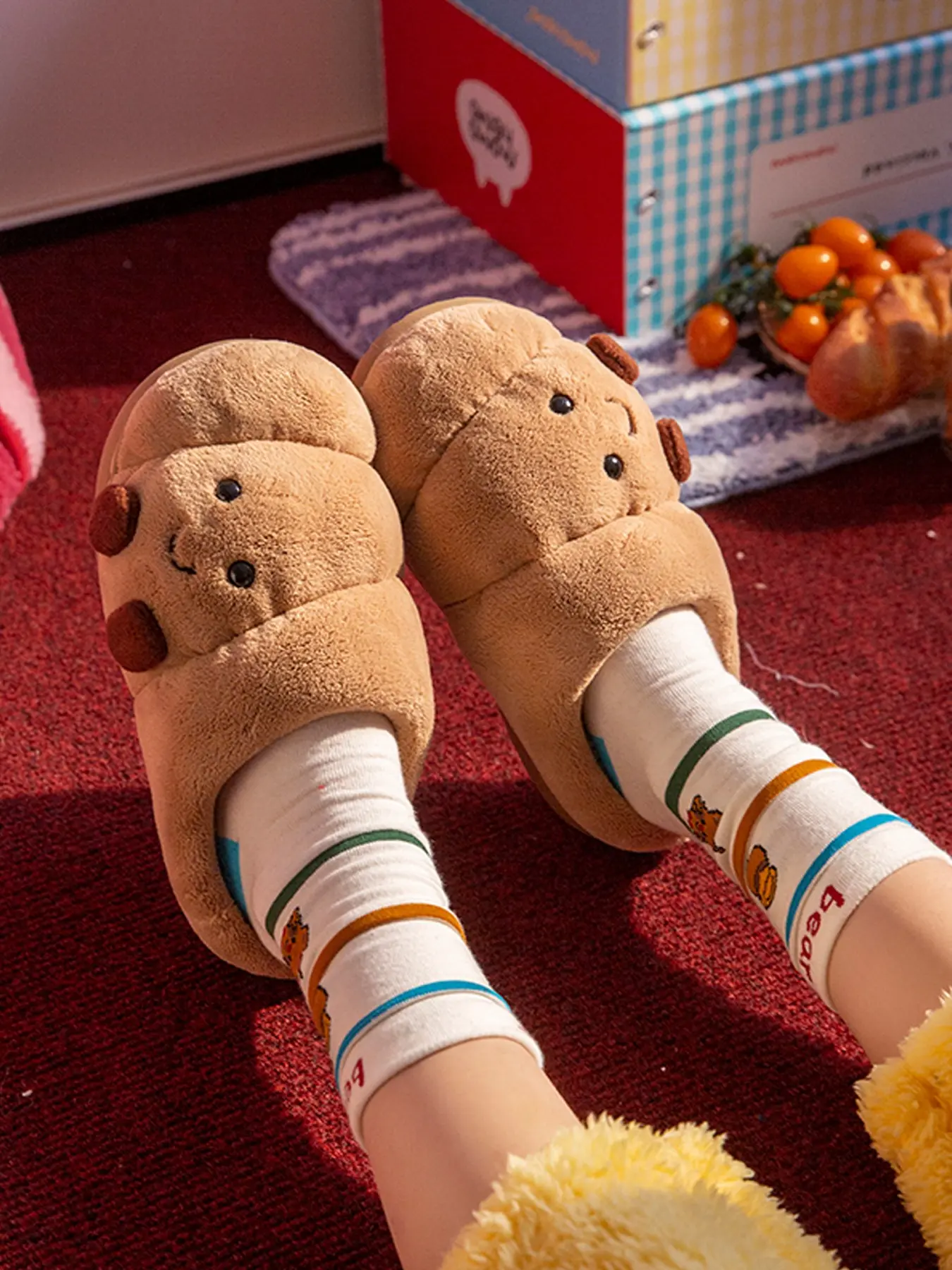 Woman man Funny Croissant Slippers – Cute Cartoon Pastry Design, Fluffy Thick Plush Cozy Warm Slip-On Shoes, Soft Non-Slip Sole, Indoor Outdoor Winter Home Footwear, Comfy Bedroom House Shoes, Unique Holiday Gift