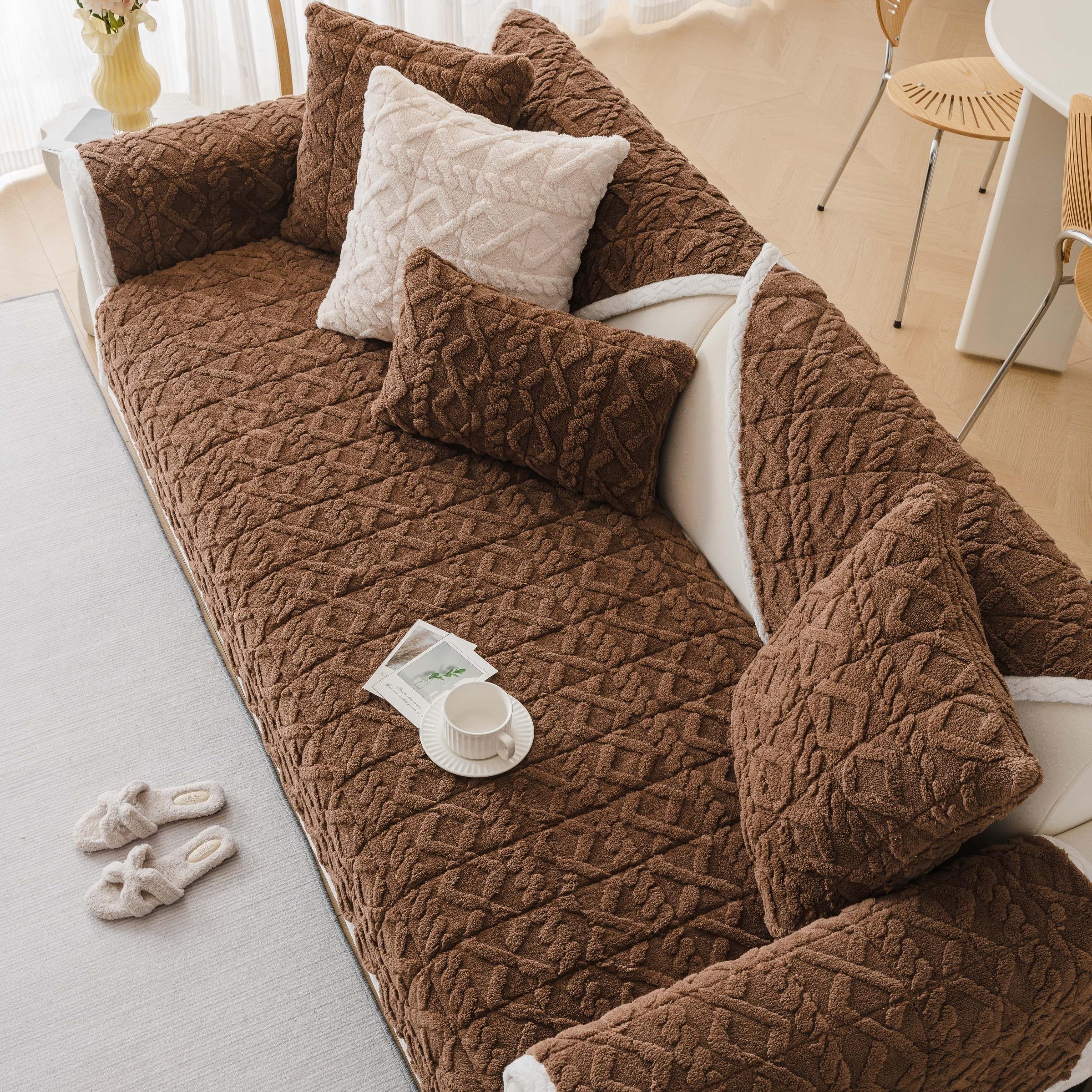 Soft Plush Geometric Quilted Couch Sofa Cover, 1 Count Boho Non Slip Fuzzy Sectional Couch Cover, Solid Color Plush Sofa Cover, Warm & Thick Decorative Sofa Cover for Living Room, Office, Bedroom Decor, Soft Sofa Protector