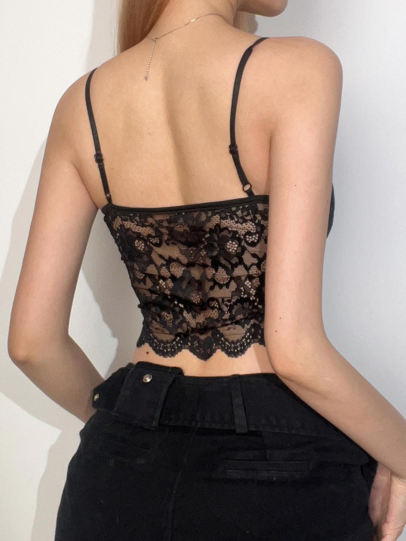 Women's Solid Asymmetrical Hem Scallop Trim Lace Cami Top, Summer Clothes Women, Adjustable Spaghetti Strap Crop Top for Summer, Women's Clothing for Club Party, Casual