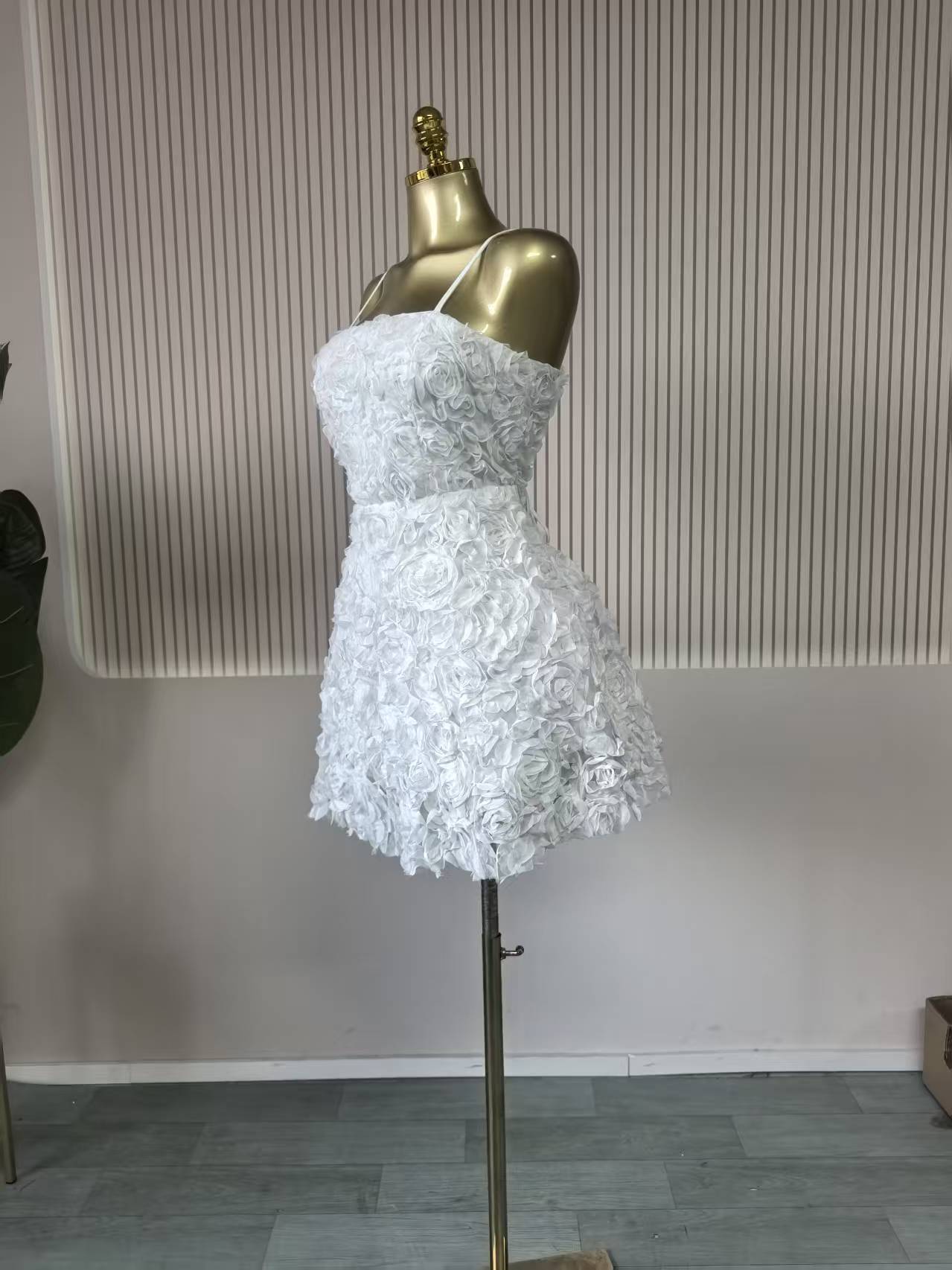 2026 Women's Sweet Strapless Rose Flower Bubble Short Dress Sleeveless Tube Top Waist-Cinching Dress