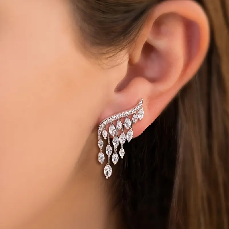 Women's Alloy Glass Horse-Eye Winged Tassel Earrings (1 Pair) - Elegant Look Costume Jewelry for Female Wear, Banquet Party, Gift-Giving, Tassel Detail