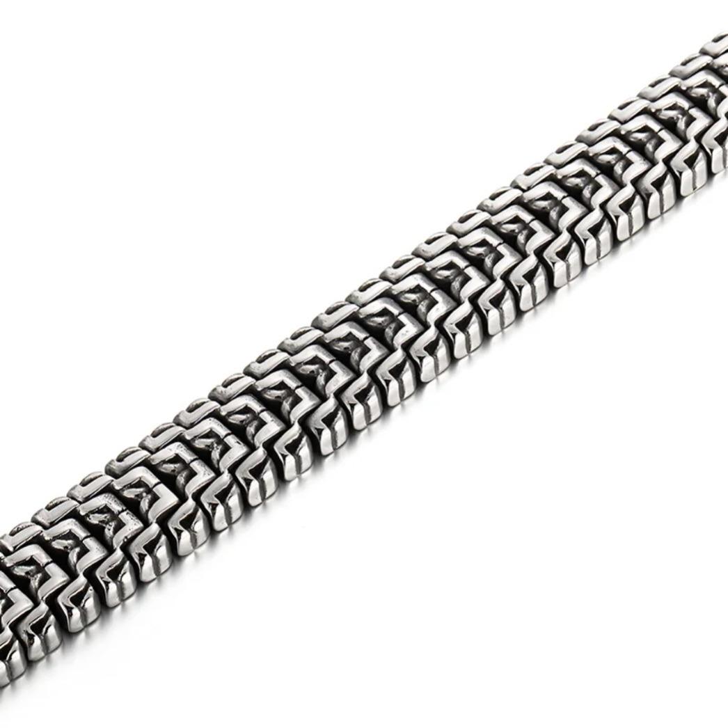 Vintage Carved Cuban Link 16mm Wide Bracelet for Men, Retro Engraved Stainless Steel Wrist Chain, Punk Rock Biker Jewelry Gift