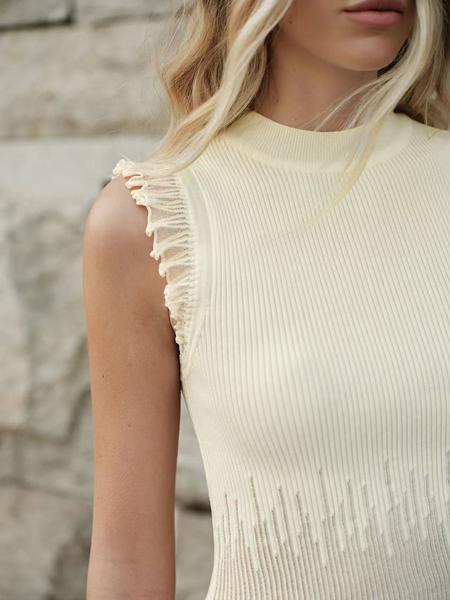 Elegant Two-Piece Set, Sleeveless Knitted Vest & Long Pleated Skirt, Fashionable Slim Fit Design, Perfect for Women