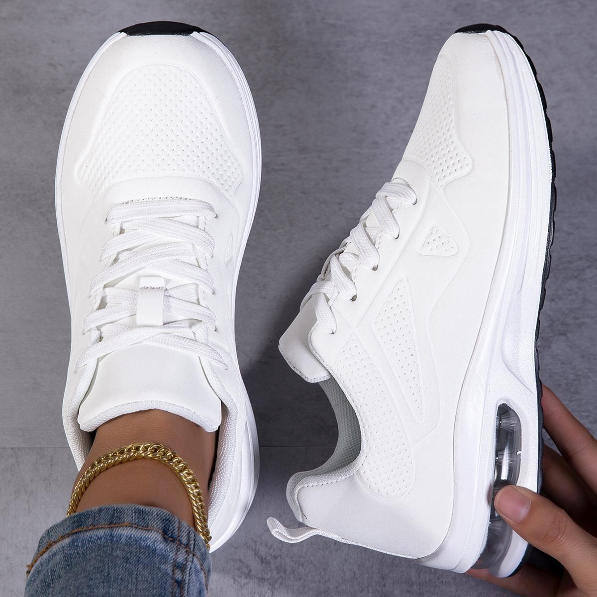 Women's Winter Outdoor Sports Shoes Thick Sole Height Increasing Sneakers 2026 Autumn Trendy Breathable Mesh Shoes Air Cushion Lightweight Shock Absorption Soft unning Shoes Women's Jump Rope Shoes Outdoor Tennis Shoes